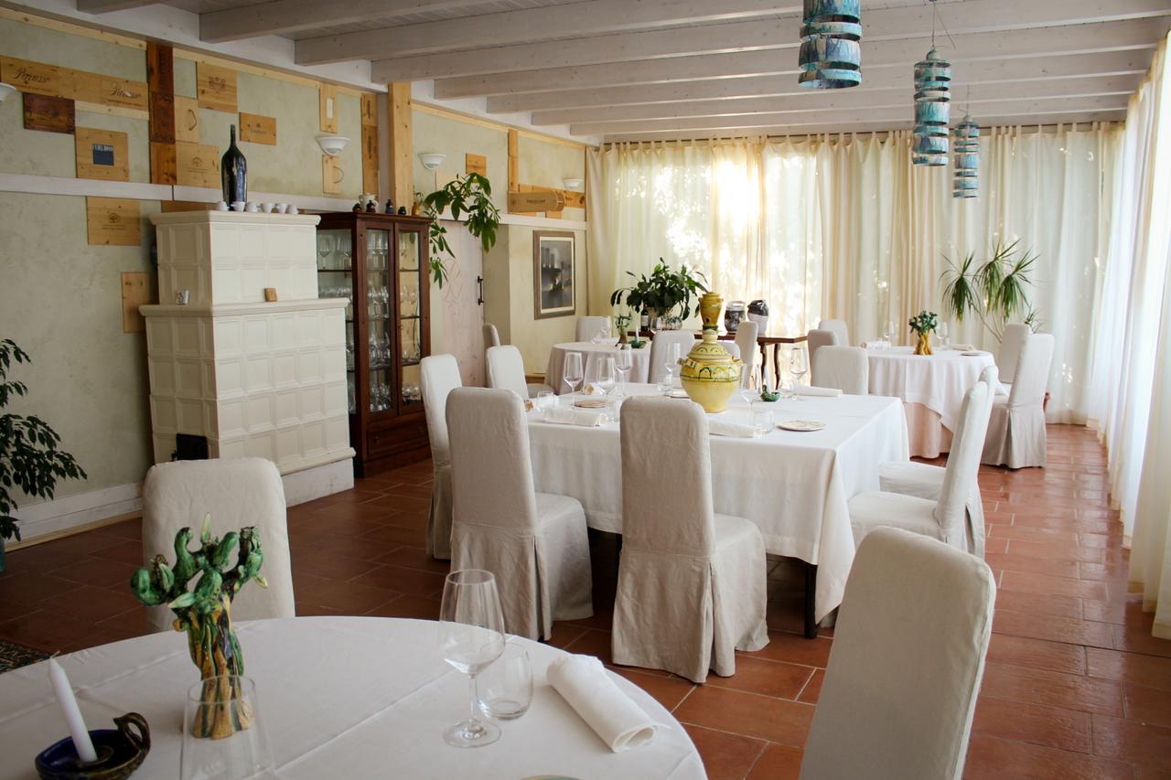 Locanda Belvedere Saludecio Eksteriør billede